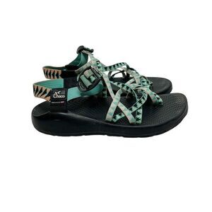 Chaco green and white Z cloud X2 sandals size 8